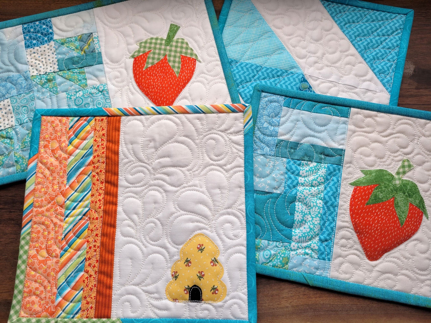 Quilted Coaster | Bee Skep