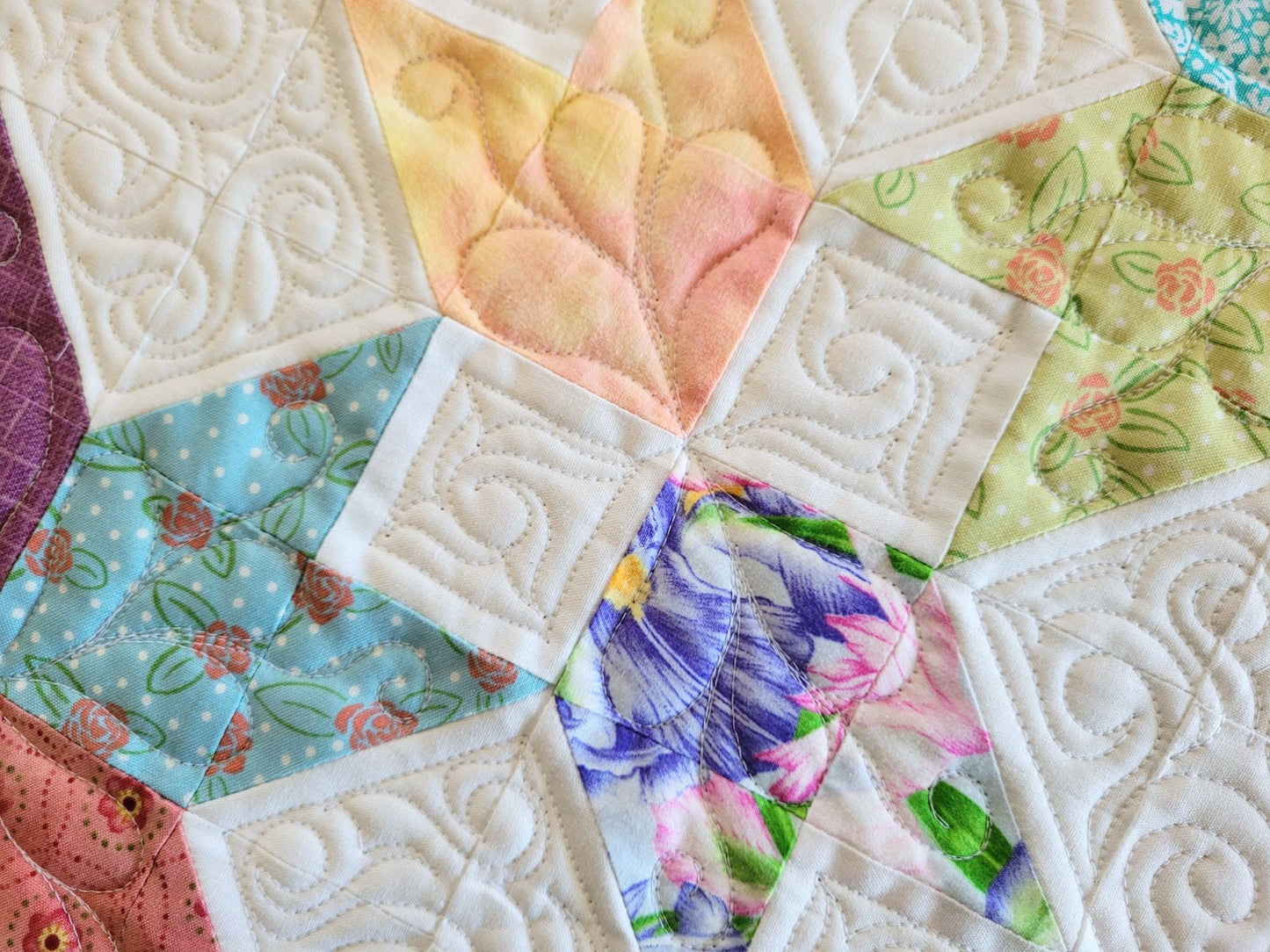 Spring Tulip Table Runner Quilt, Easter Table Decor