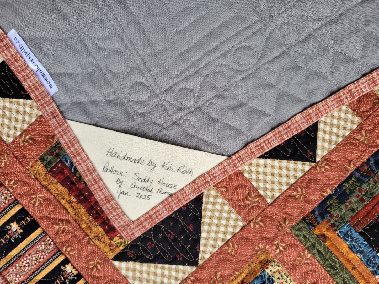 Soddy House Mini Quilt, black