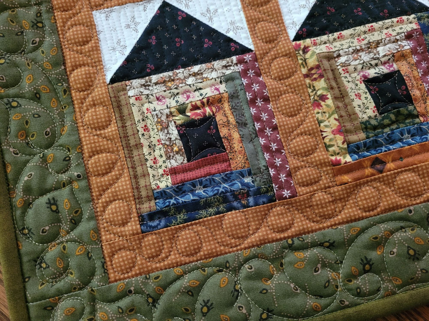 Soddy House Mini Quilt, green