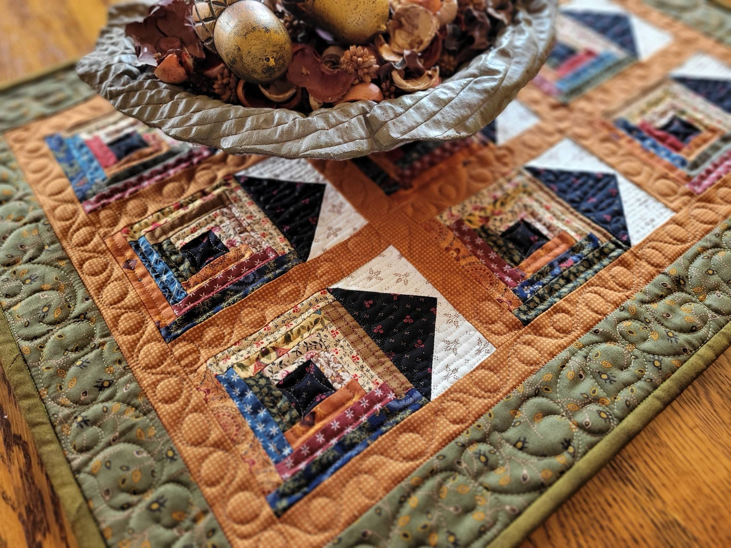 Soddy House Mini Quilt, green