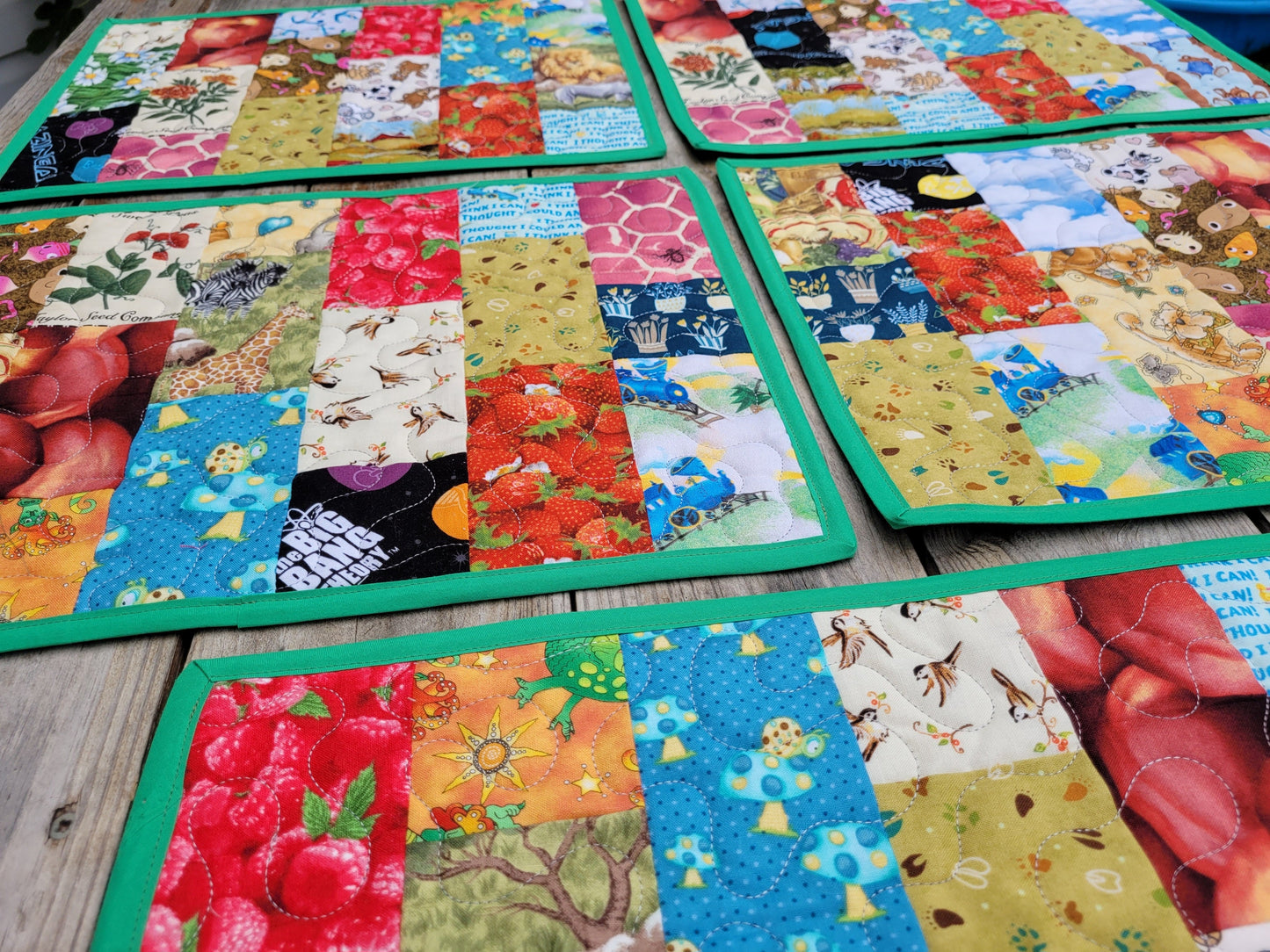 I Spy Quilted Placemats for Kids - Green