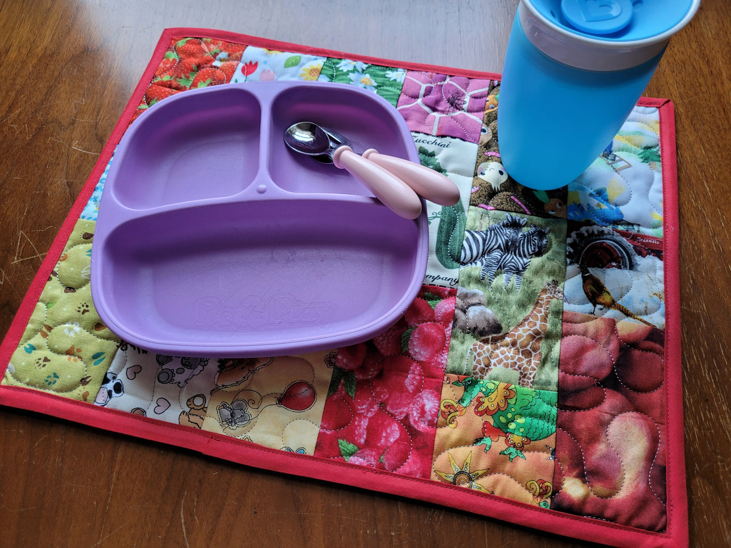 I Spy Quilted Placemats for Kids - Red