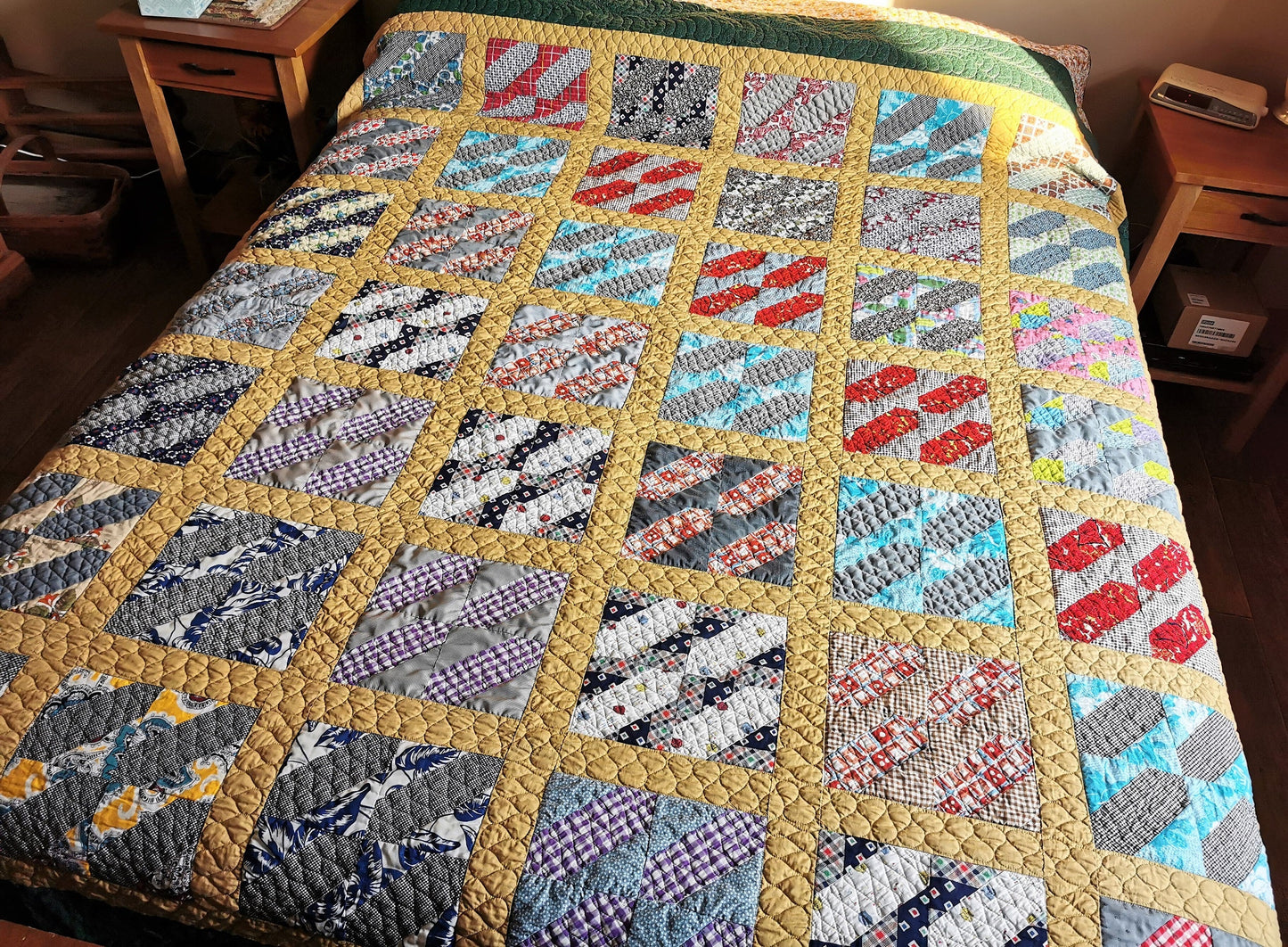 Vintage Bed Quilt, Large Queen Size
