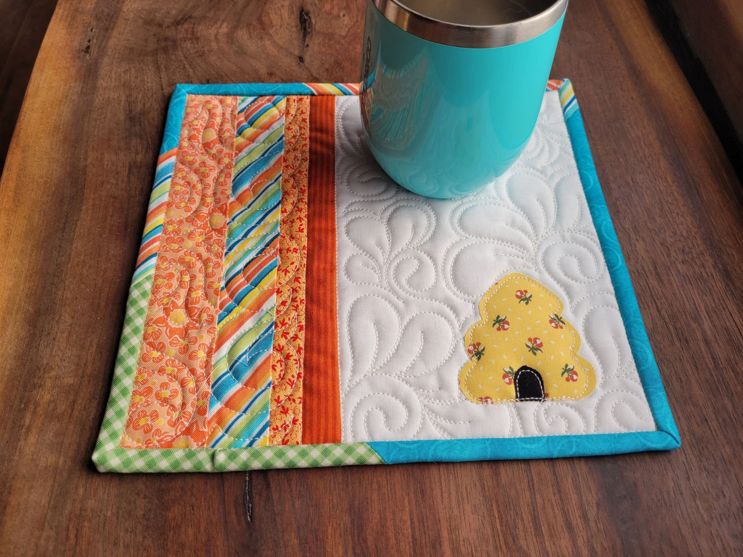 Quilted Coaster | Bee Skep