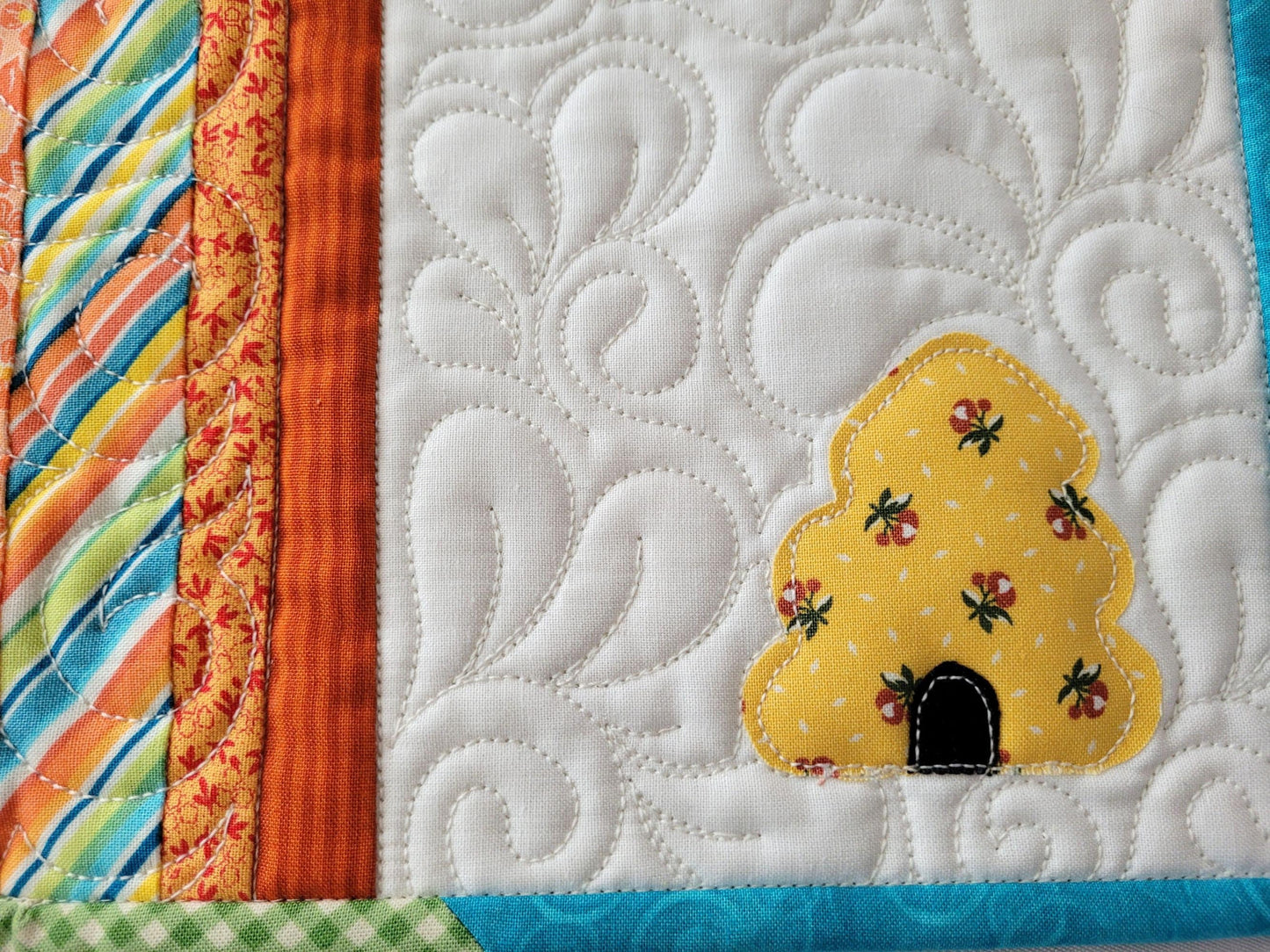 Quilted Coaster | Bee Skep