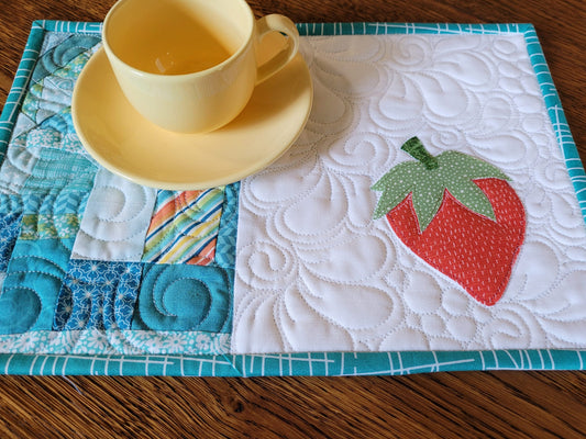 Strawberry Mini Quilt , Mug Rug & Desk Coaster